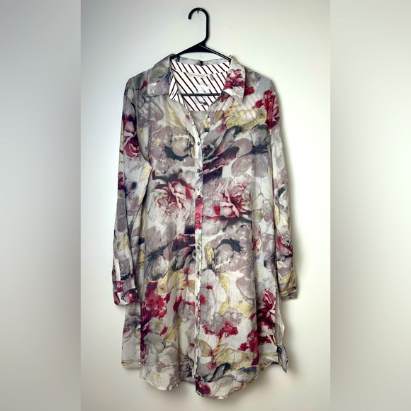 Soft Surroundings Long Sleeve Button Front Floral Print Long Tunic Blouse Size L - Picture 2 of 6